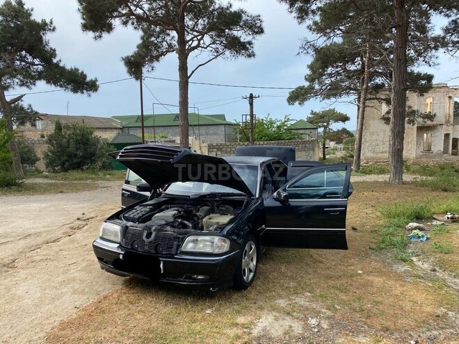 Mercedes C 180 1995, 428,000 km - 1.8 l - Bakı