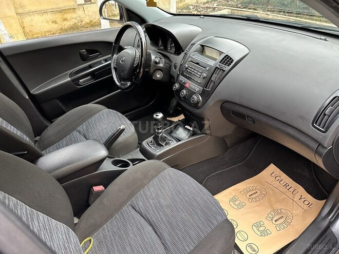 Kia Ceed 2008, 230,000 km - 1.6 л - Xaçmaz