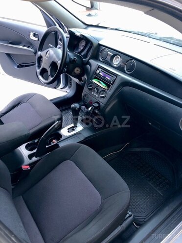 Mitsubishi Outlander 2006, 283,000 km - 2.4 l - Şəki