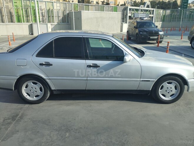 Mercedes C 180 1995, 470,000 km - 1.8 l - Bakı