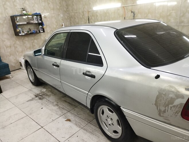 Mercedes C 180 1995, 470,000 km - 1.8 l - Bakı
