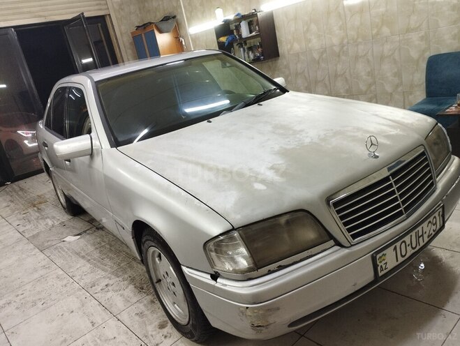 Mercedes C 180 1995, 470,000 km - 1.8 l - Bakı