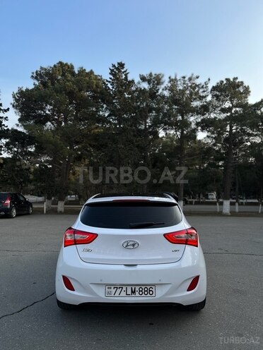 Hyundai i30 2013, 189,000 km - 1.6 l - Sumqayıt