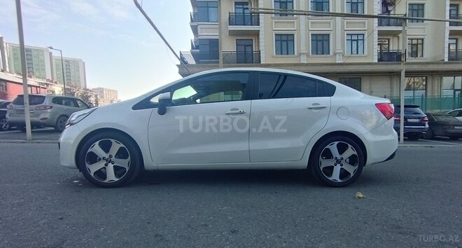 Kia Rio 2012, 135,000 km - 1.4 l - Bakı