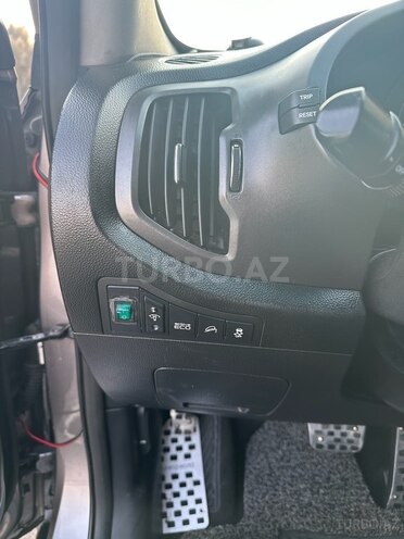 Kia Sportage 2011, 153,875 km - 2.0 l - Bakı