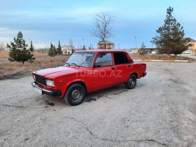 LADA (VAZ) 2107 1998, 40,987 km - 1.6 л - Salyan