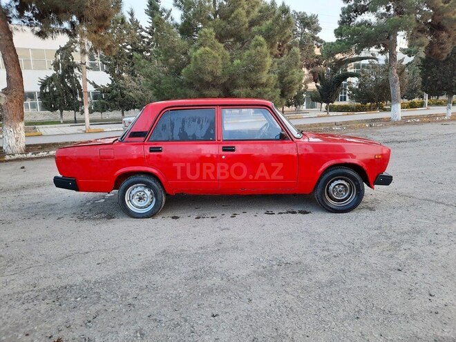 LADA (VAZ) 2107 1998, 40,987 km - 1.6 л - Salyan