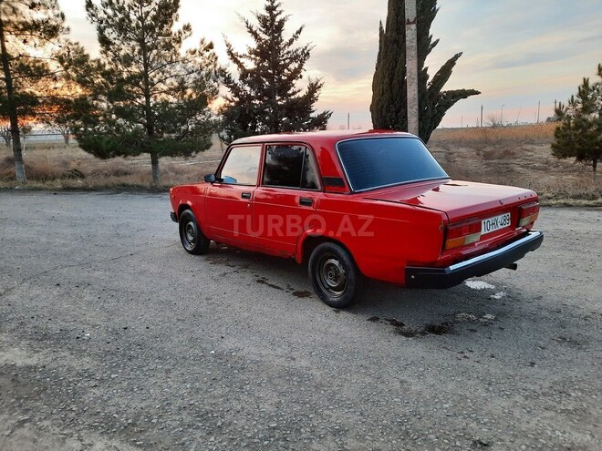 LADA (VAZ) 2107 1998, 40,987 km - 1.6 л - Salyan