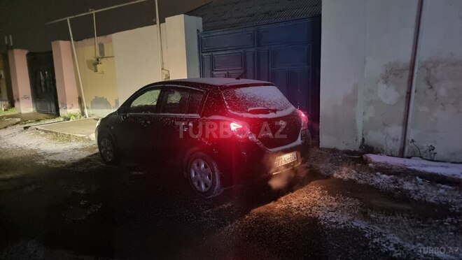 Nissan Tiida 2011, 141,622 km - 1.5 l - Bakı