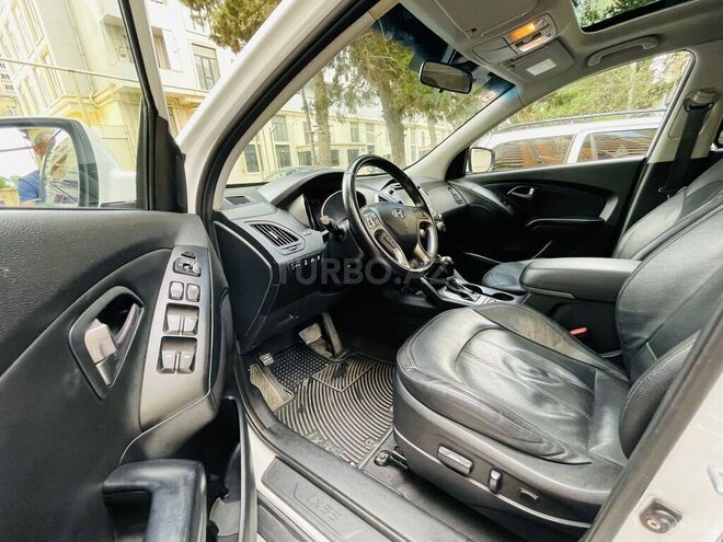Hyundai ix35 2013, 208,000 km - 2.4 л - Bakı