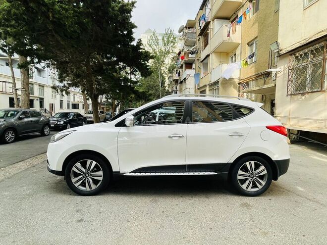 Hyundai ix35 2013, 208,000 km - 2.4 л - Bakı