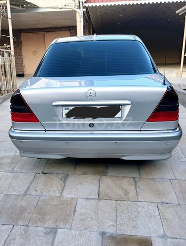 Mercedes C 240 1997, 358,000 km - 2.4 l - Şamaxı