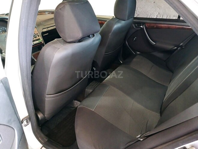 Mercedes C 240 1997, 358,000 km - 2.4 l - Şamaxı