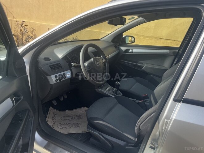 Opel Astra 2005, 282,621 km - 1.3 l - Tovuz