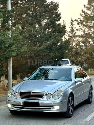 Mercedes E 240 2004, 390,000 km - 2.6 л - Bakı