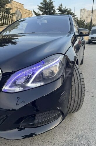 Mercedes E 220 2015, 223,600 km - 2.2 l - Bakı
