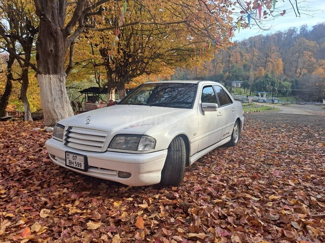 Mercedes C 180 1998, 271,381 km - 1.8 l - Astara