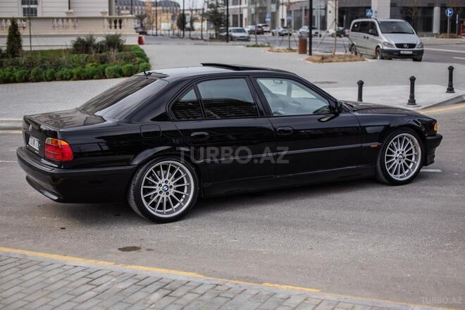 BMW 740 1999, 260,213 km - 4.4 l - Bakı