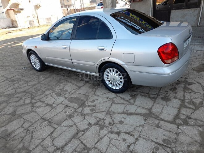 Nissan Sunny 2005, 233,800 km - 1.6 l - Bakı