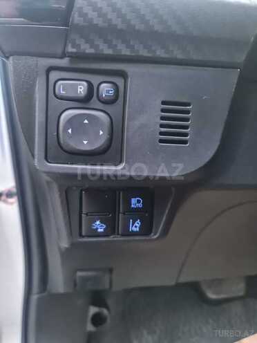 Toyota Corolla 2019, 94,300 km - 1.5 л - Bakı