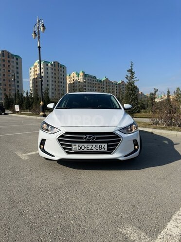 Hyundai Elantra 2018, 85,689 km - 1.6 л - Sumqayıt