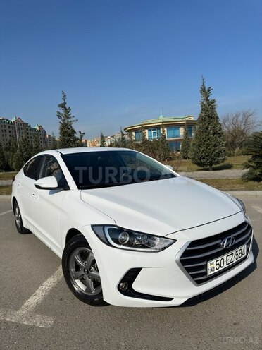Hyundai Elantra 2018, 85,689 km - 1.6 л - Sumqayıt