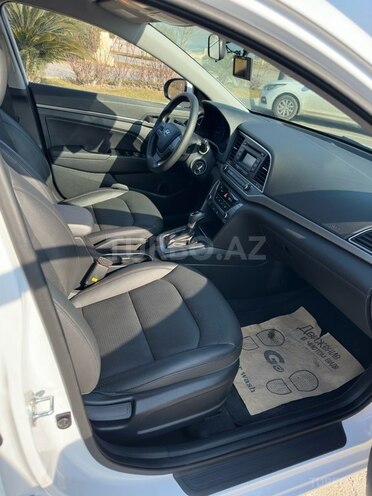 Hyundai Elantra 2018, 85,689 km - 1.6 л - Sumqayıt