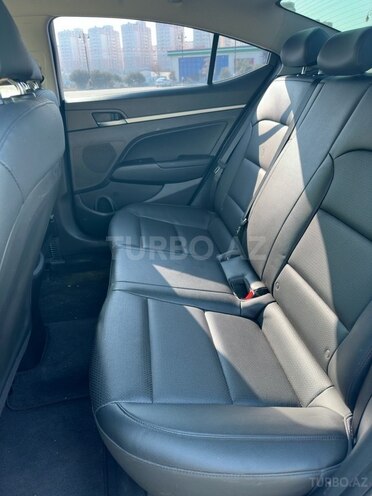 Hyundai Elantra 2018, 85,689 km - 1.6 л - Sumqayıt