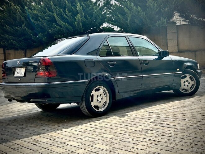 Mercedes C 200 1997, 348,000 km - 2.0 л - Bakı