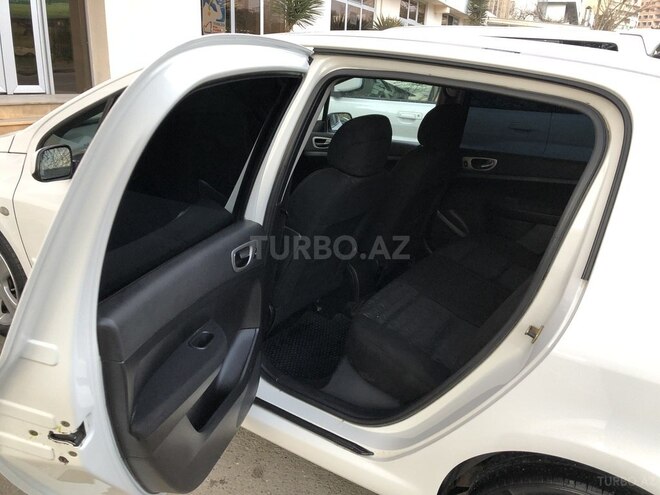 Peugeot 307 2005, 30,000 km - 2.0 l - Bakı
