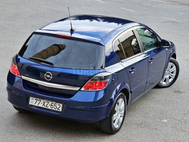 Opel Astra 2009, 160,000 km - 1.4 l - Gəncə