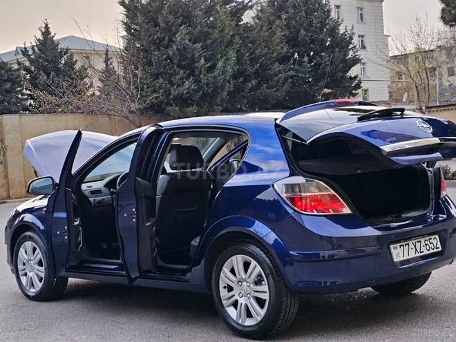 Opel Astra 2009, 160,000 km - 1.4 l - Gəncə