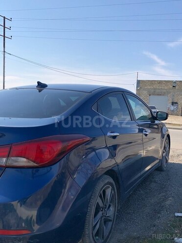 Hyundai Elantra 2015, 116,000 km - 1.8 l - Yevlax