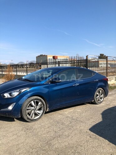 Hyundai Elantra 2015, 116,000 km - 1.8 l - Yevlax