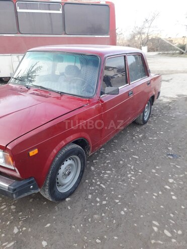 LADA (VAZ) 2107 1983, 100,000 km - 1.5 l - Salyan