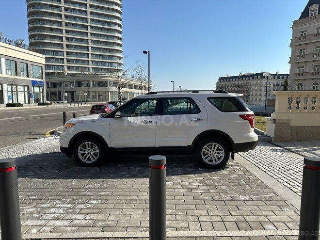 Ford Explorer 2015, 135,000 km - 3.5 л - Bakı