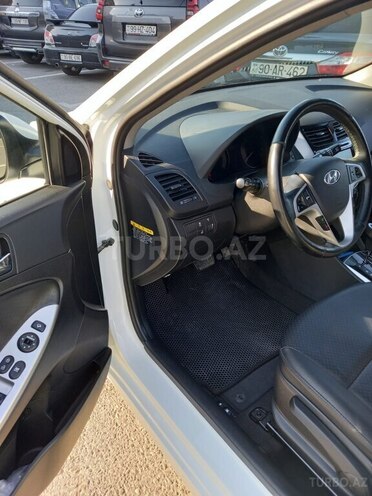 Hyundai Accent 2014, 106,000 km - 1.4 l - Bakı