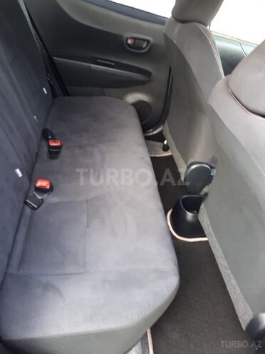 Toyota Vitz 2014, 87,000 km - 1.3 l - Bakı