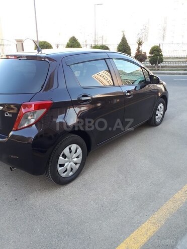 Toyota Vitz 2014, 87,000 km - 1.3 l - Bakı