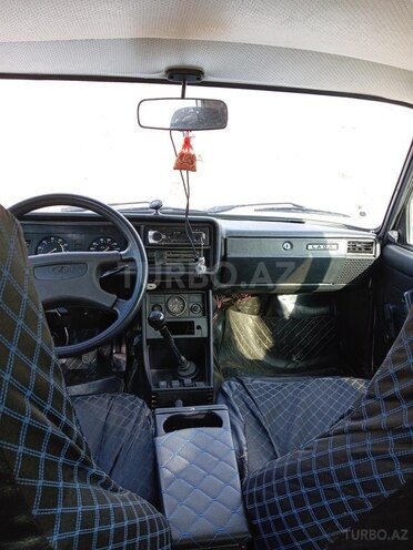 LADA (VAZ) 2107 1995, 300,000 km - 1.6 л - Qax