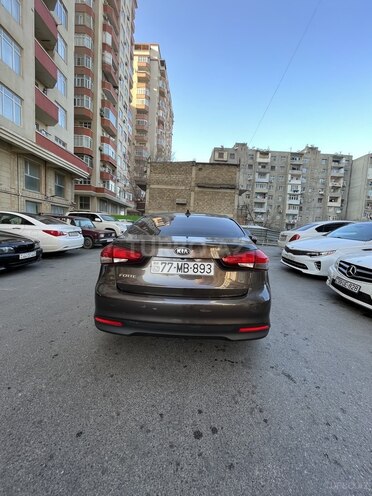 Kia Cerato 2017, 109,435 km - 2.0 l - Bakı
