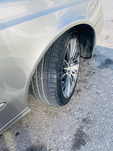 Mercedes E 220 2006, 385,000 km - 2.2 l - Bakı