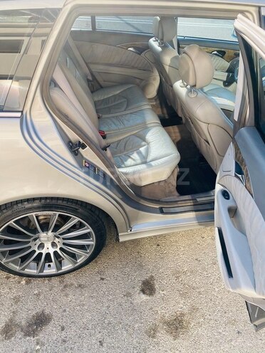 Mercedes E 220 2006, 385,000 km - 2.2 l - Bakı