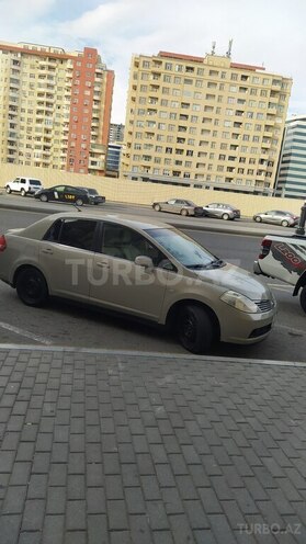 Nissan Tiida 2006, 280,000 km - 1.6 л - Bakı