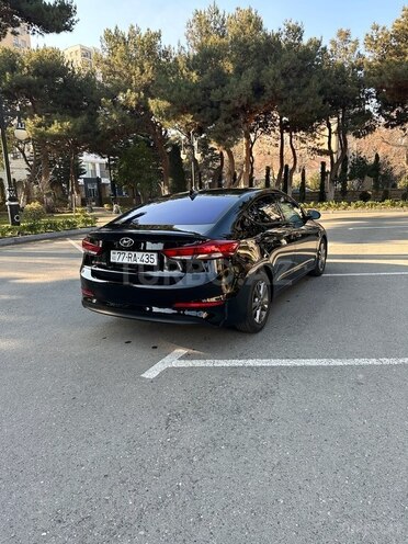 Hyundai Elantra 2016, 166,627 km - 2.0 л - Bakı
