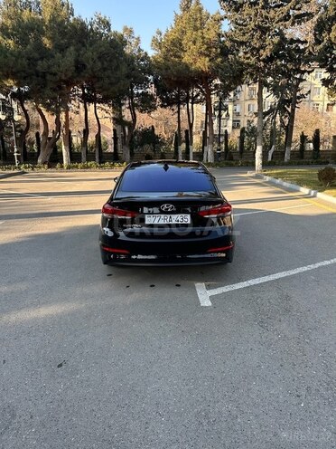 Hyundai Elantra 2016, 166,627 km - 2.0 л - Bakı