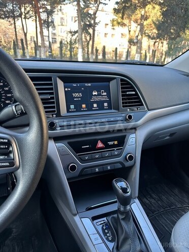 Hyundai Elantra 2016, 166,627 km - 2.0 л - Bakı