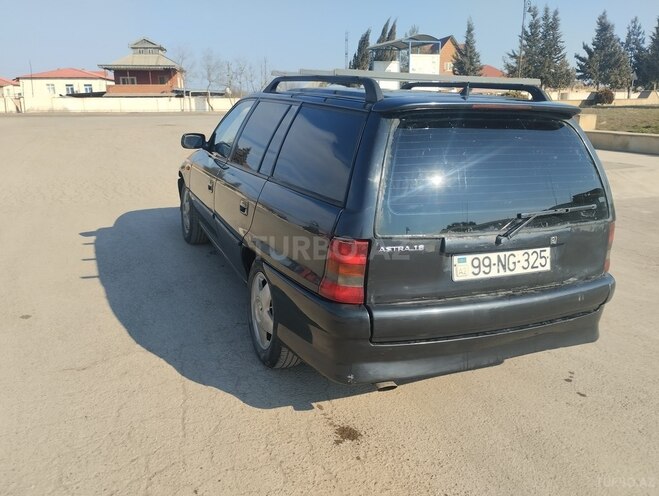 Opel Astra 1997, 127,000 km - 1.8 l - Salyan