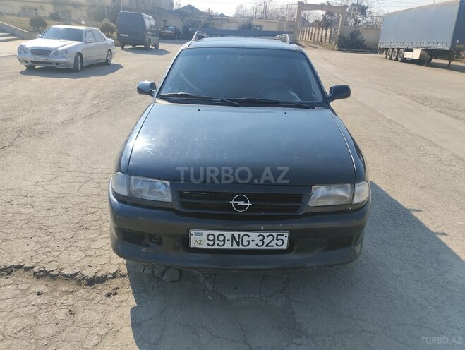 Opel Astra 1997, 127,000 km - 1.8 l - Salyan