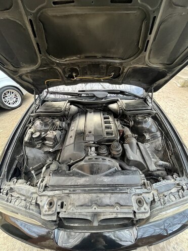 BMW 525 2000, 274,366 km - 2.5 л - Bakı